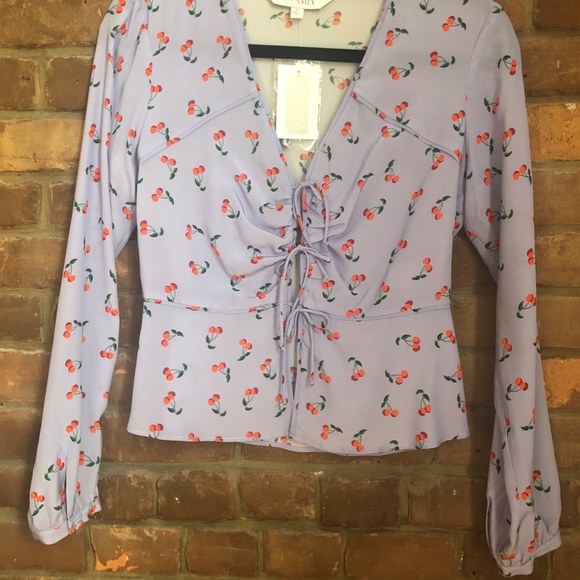 Intermix Kristen Printed Top (New With Tag), 4 - Picture 3 of 5